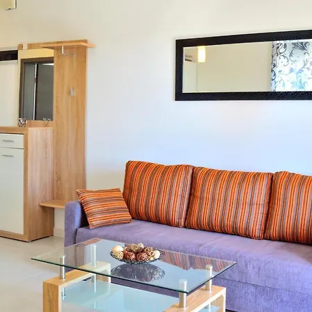 Apartment Domus Lauri Umag Exterior photo